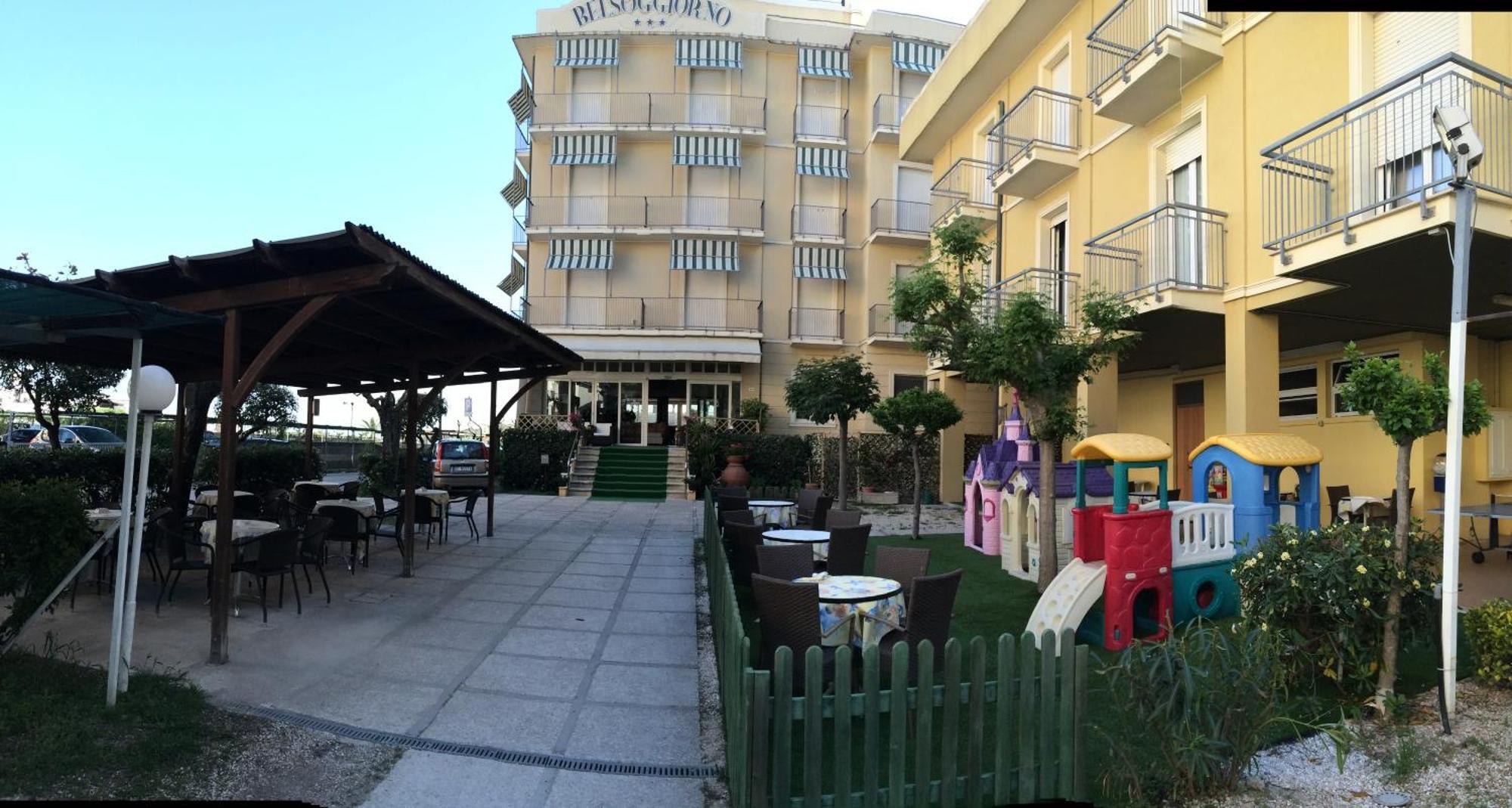 Hotel Belsoggiorno Cattolica Eksteriør billede